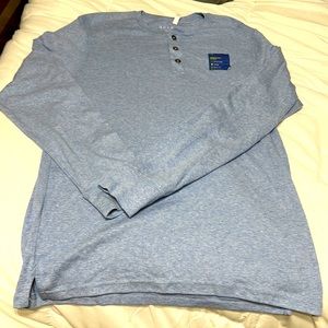 Apt. 9 men’s small Henley NWT
